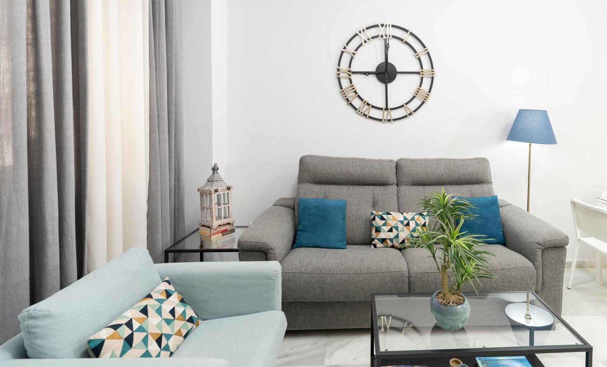 Apartamento Triana Deluxe Con Patio Privado Sevilla Exterior foto