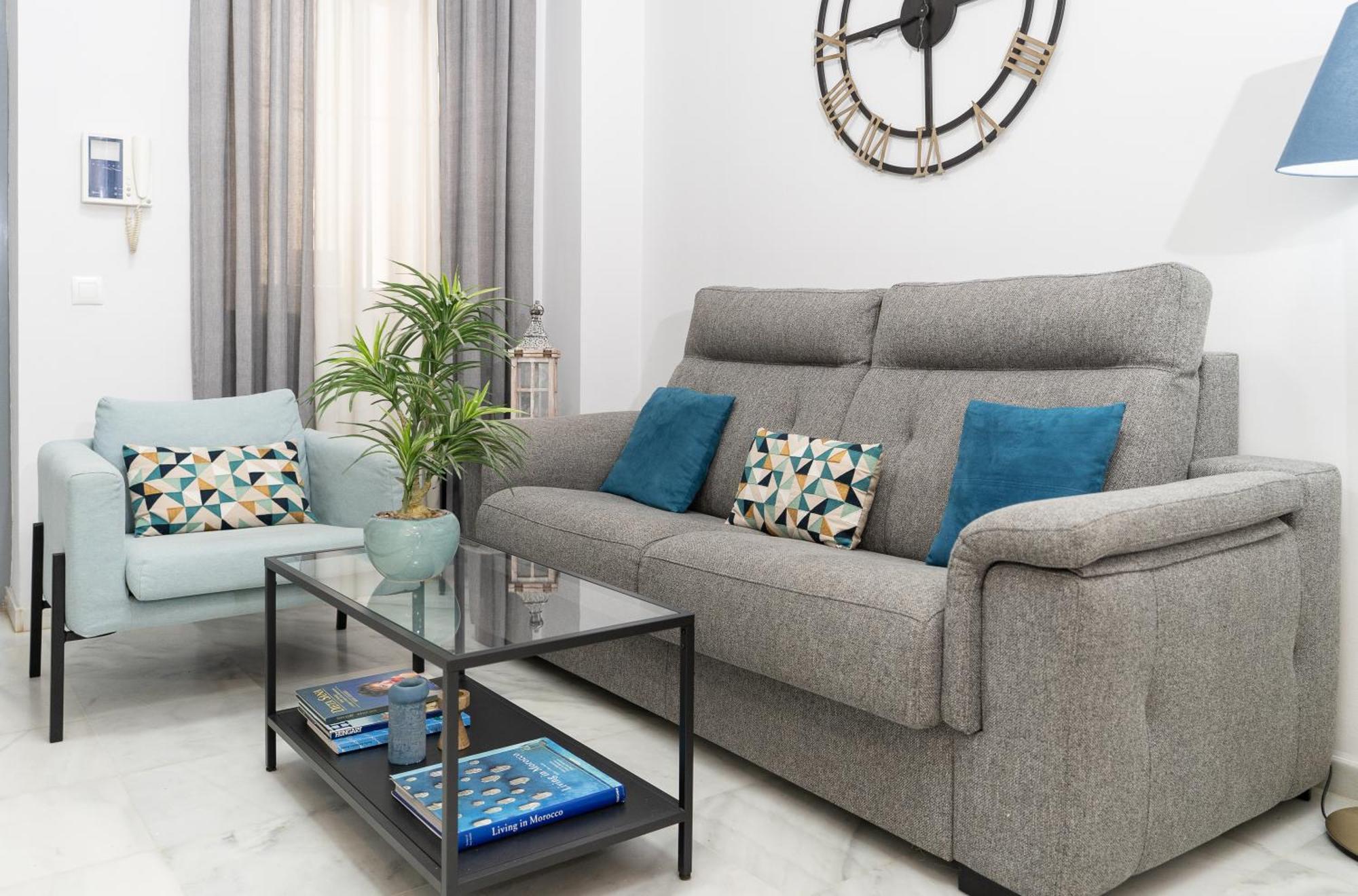 Apartamento Triana Deluxe Con Patio Privado Sevilla Exterior foto